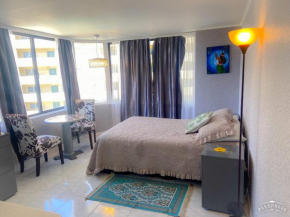 Hawaiian Monarch 1503 condo